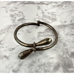 Vintage Mexico Sterling Silver Hinged Bypass Bangle Teardrop Patina Minimal